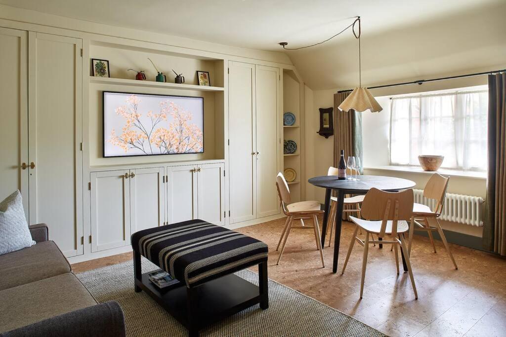 Dawn At The Sun Inn Felmersham, Our Signature Duplex Suite Sharnbrook Eksteriør billede