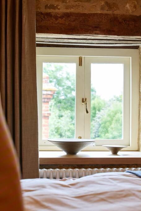 Dawn At The Sun Inn Felmersham, Our Signature Duplex Suite Sharnbrook Eksteriør billede