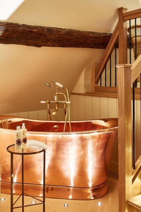 Dawn At The Sun Inn Felmersham, Our Signature Duplex Suite Sharnbrook Eksteriør billede